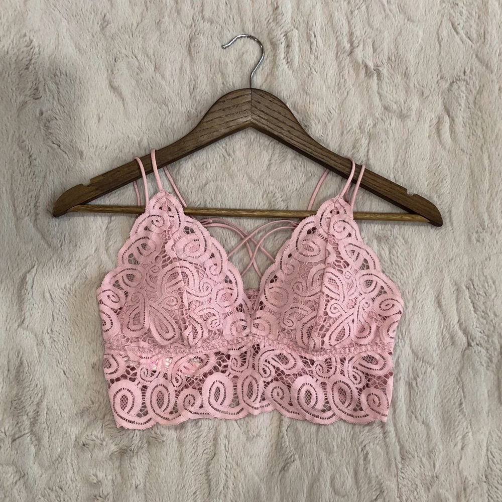 PINK Victoria’s Secret Lace Longline Bralette Medium